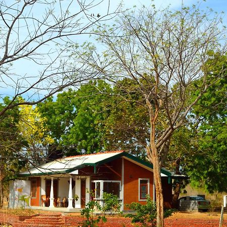Pelican View Cottages Kataragama Exteriér fotografie